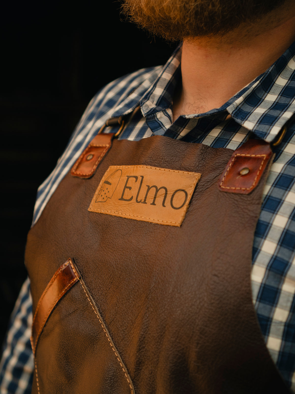 Avental Elmo em Couro Legítimo